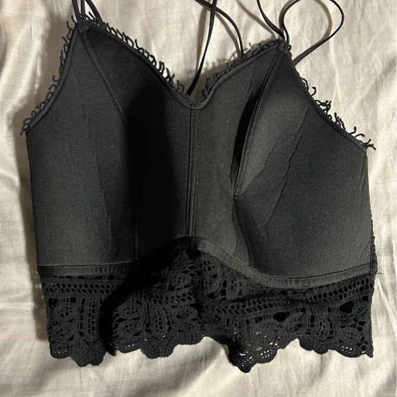 Willow & Root Crochet Cropped Tank Size XL - Picture 4 of 4